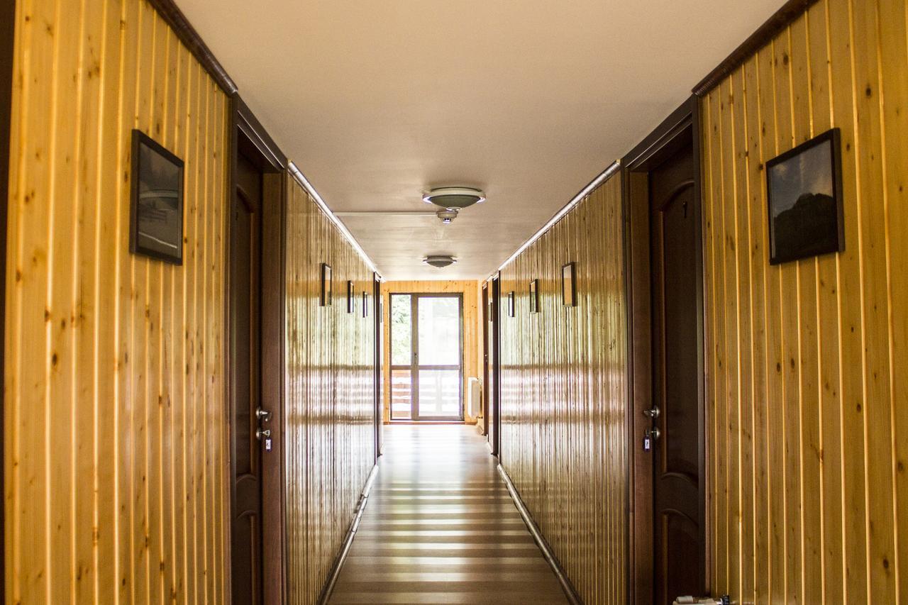 Cabana Barlogul Lupilor Villa Berevoesti Eksteriør billede